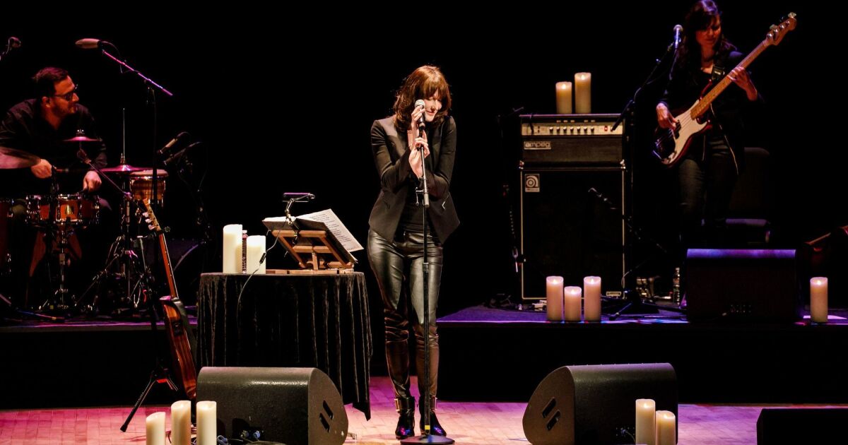 Carla Bruni was more than a privileged hobbyist at the Orpheum